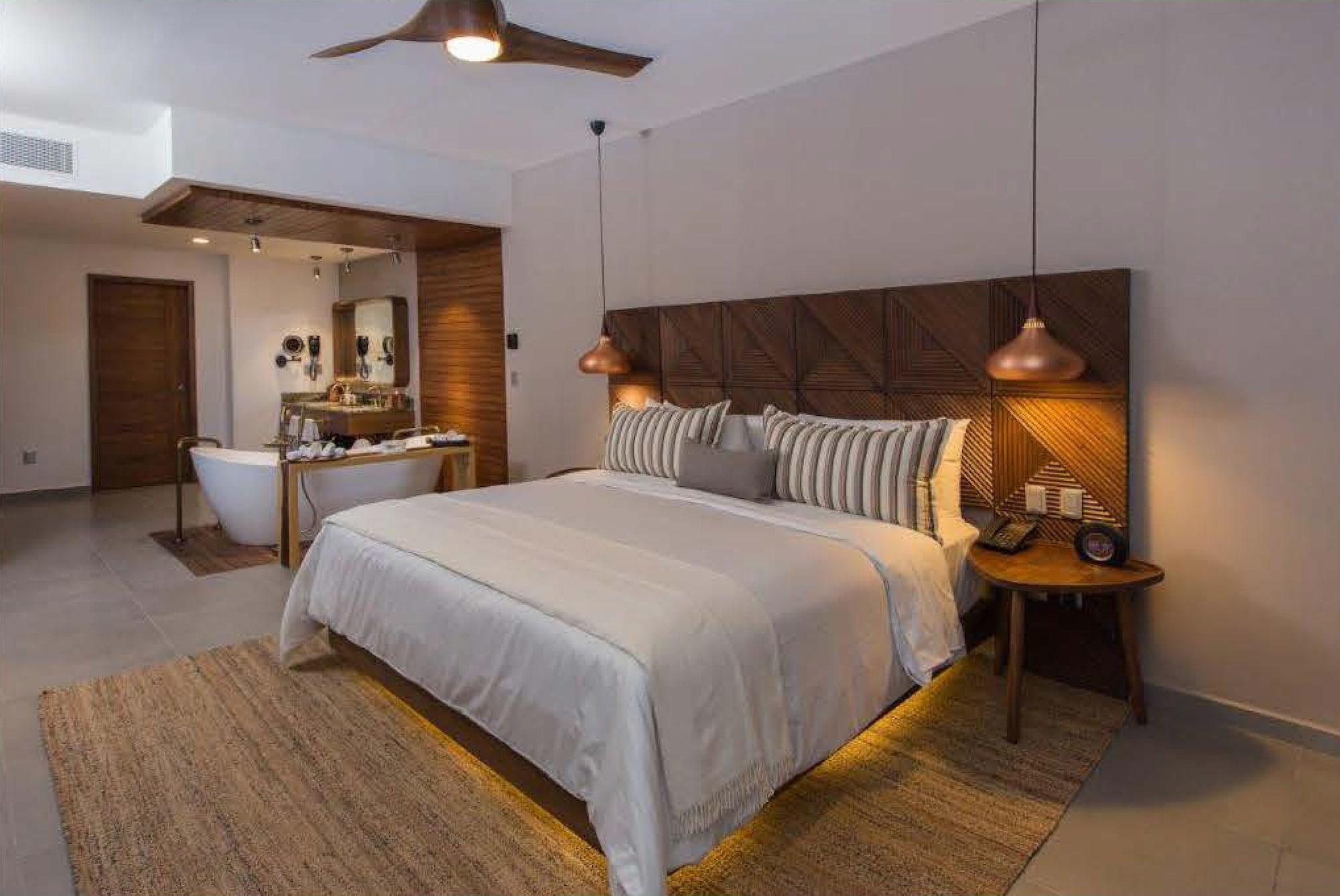 A Private Junior Suite At The All-Inclusive, Ventus At Marina El Cid Spa & Beach (Adults Only) Пуерто Морелос Екстериор снимка