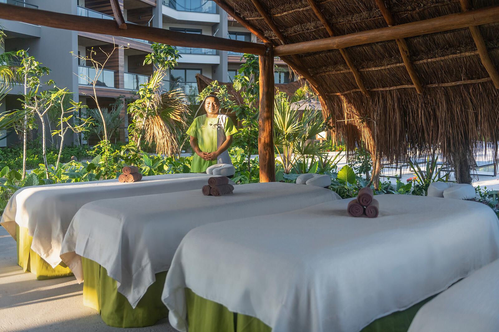 A Private Junior Suite At The All-Inclusive, Ventus At Marina El Cid Spa & Beach (Adults Only) Пуерто Морелос Екстериор снимка